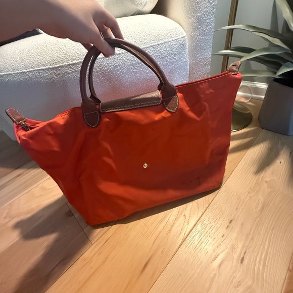 Longchamp Small Duffle - Picture 4 of 13